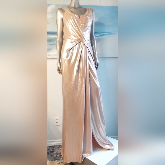 $2,000 RENE RUIZ BLUSH GOLDEN SHINY RUNWAY DRESS GOWN US 6 - Picture 6 of 9